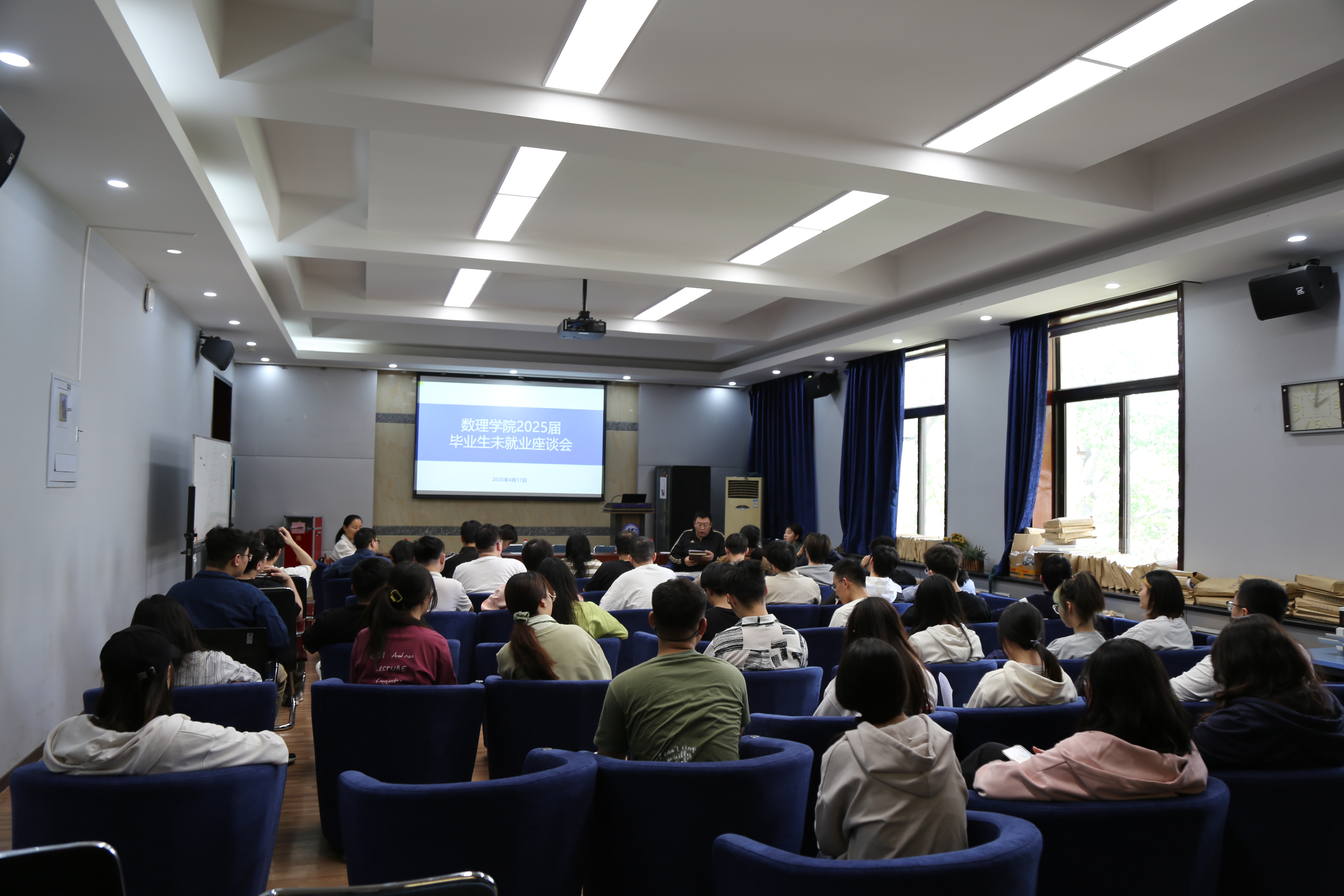 1744968446905454.jpg 1744968446905454.jpg