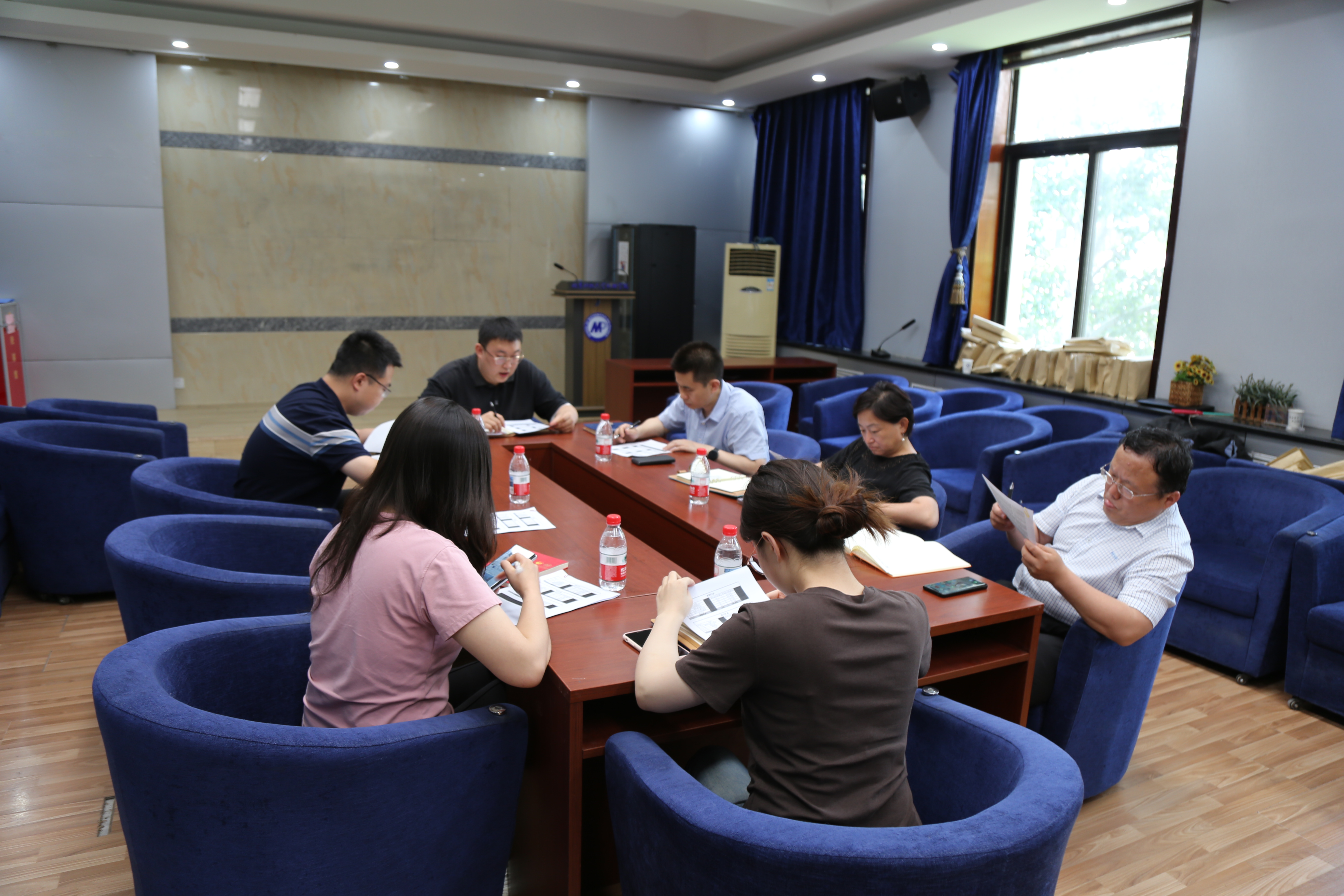 1748998201460773.jpg 1748998201460773.jpg